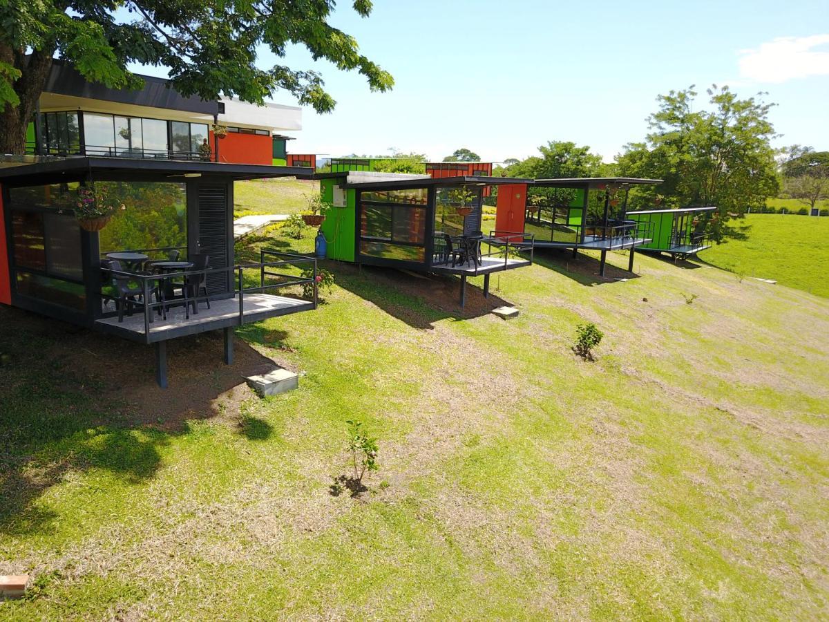 Glamping - Calochorno Hotel Alcalá Екстериор снимка