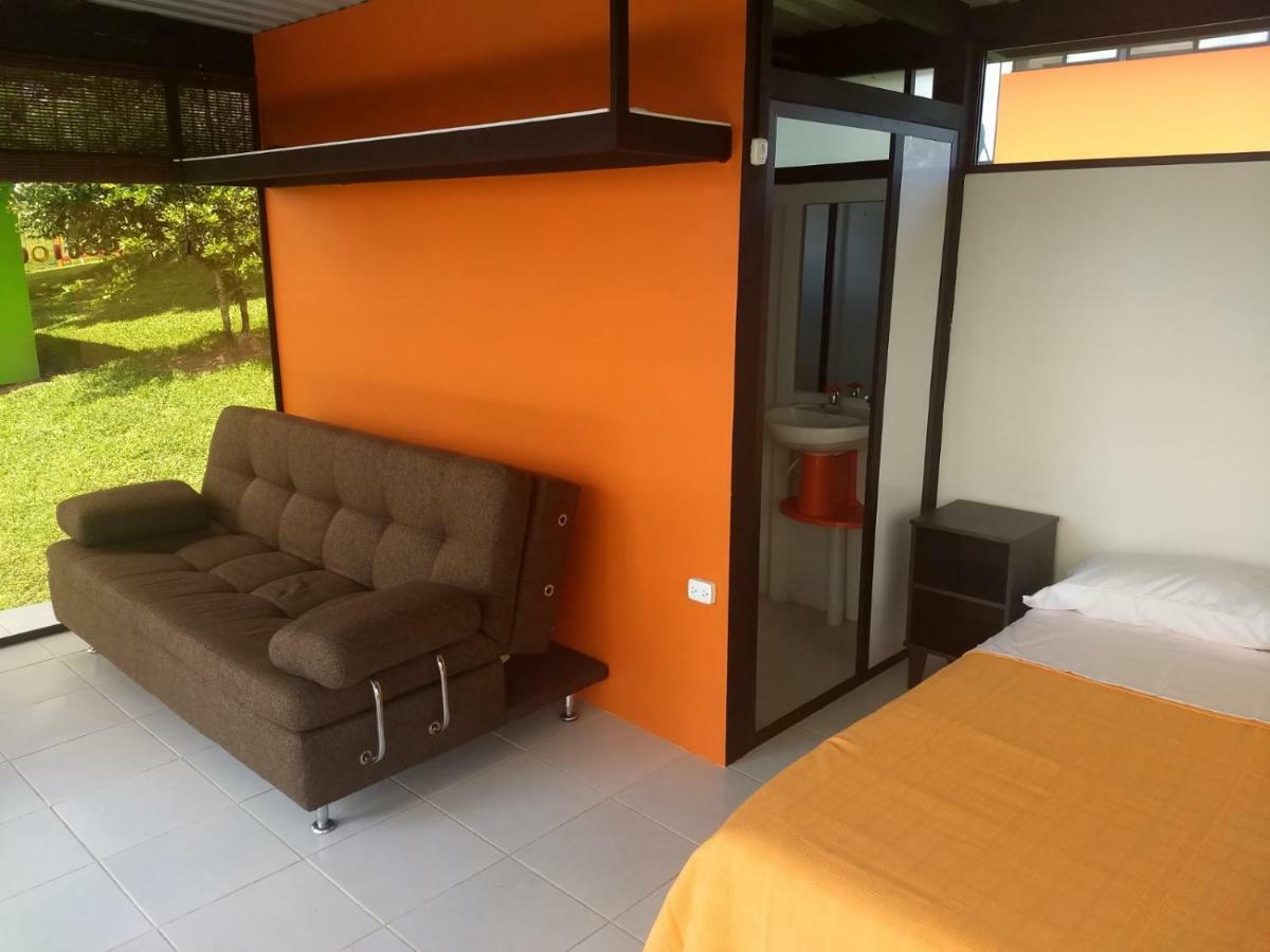 Glamping - Calochorno Hotel Alcalá Екстериор снимка