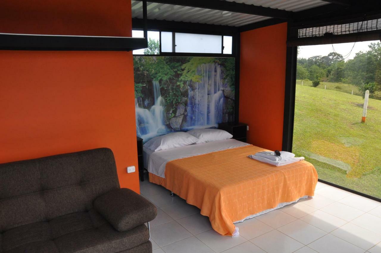 Glamping - Calochorno Hotel Alcalá Екстериор снимка